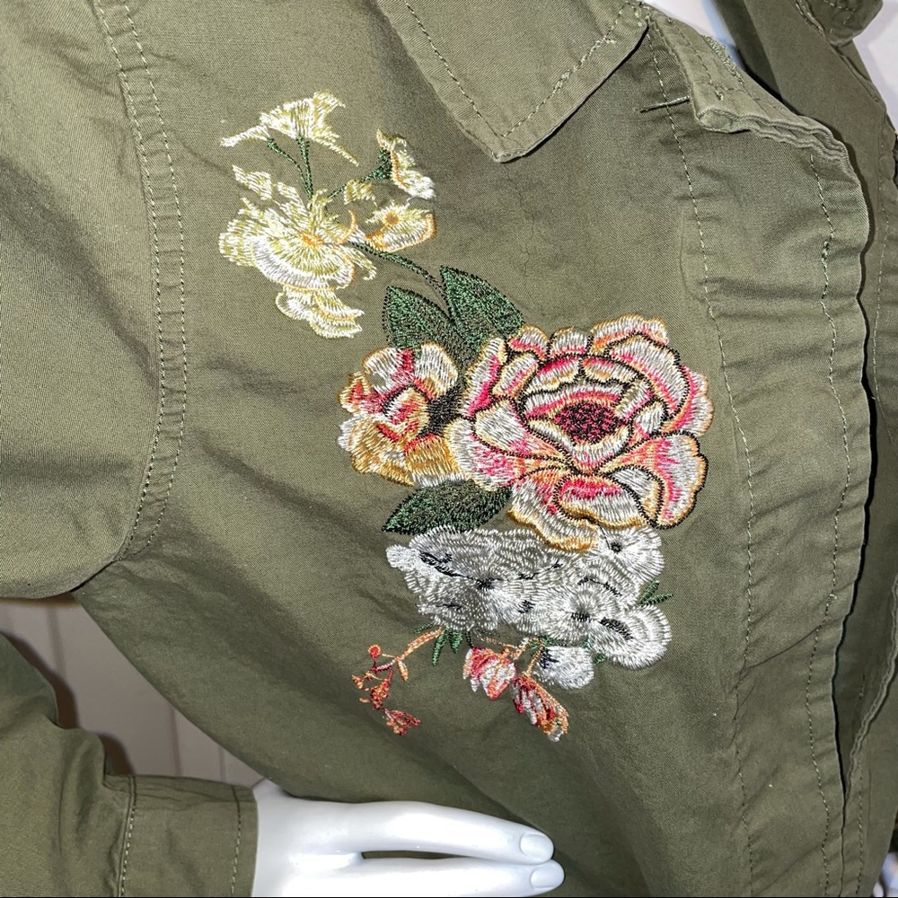 Military Green Embroidered Rose Jacket Cargo Utility Ashley by 26 International - Picture 6 of 10